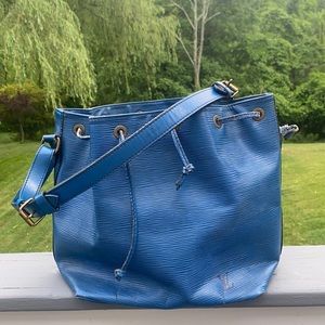 Louis Vuitton Epi Bucket Bag